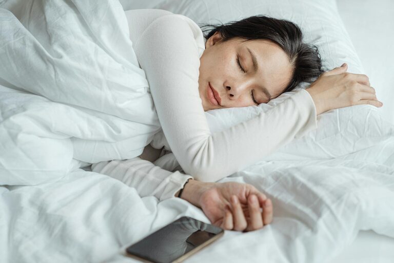 How to Choose the Right Pillow for Better Sleep